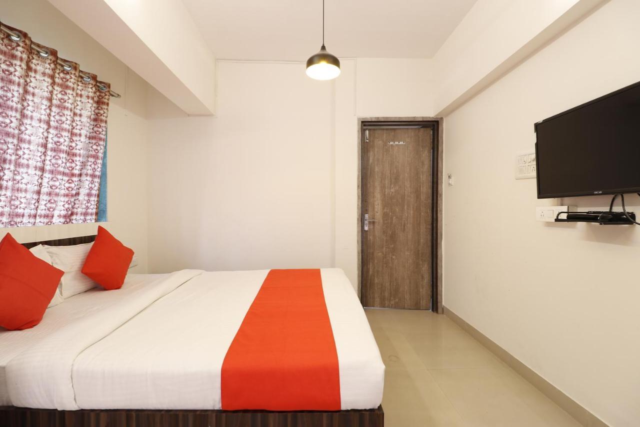 Hotel Crystal Inn Bombay Exterior foto